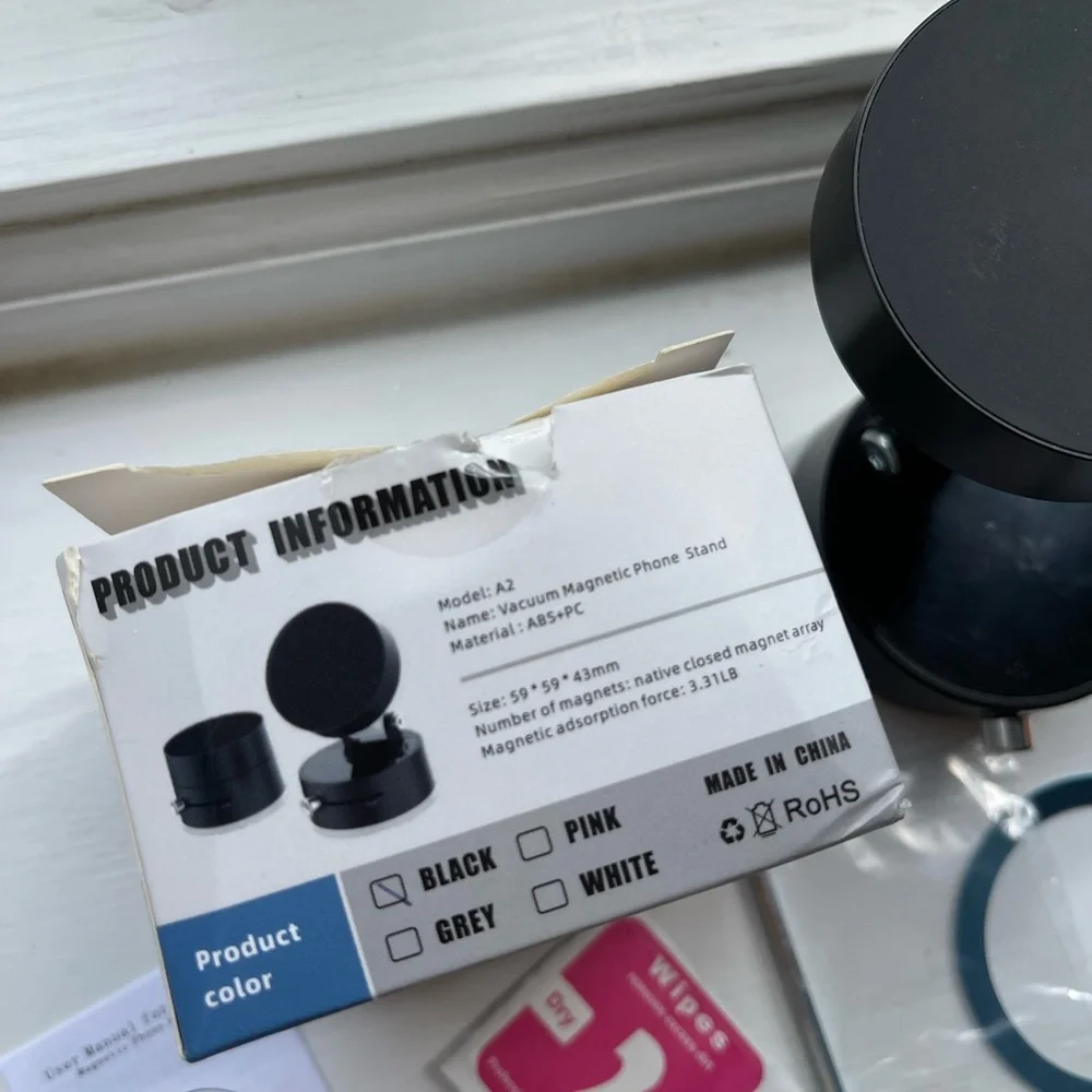 Sleek Black Adjustable Magnetic Phone Stand